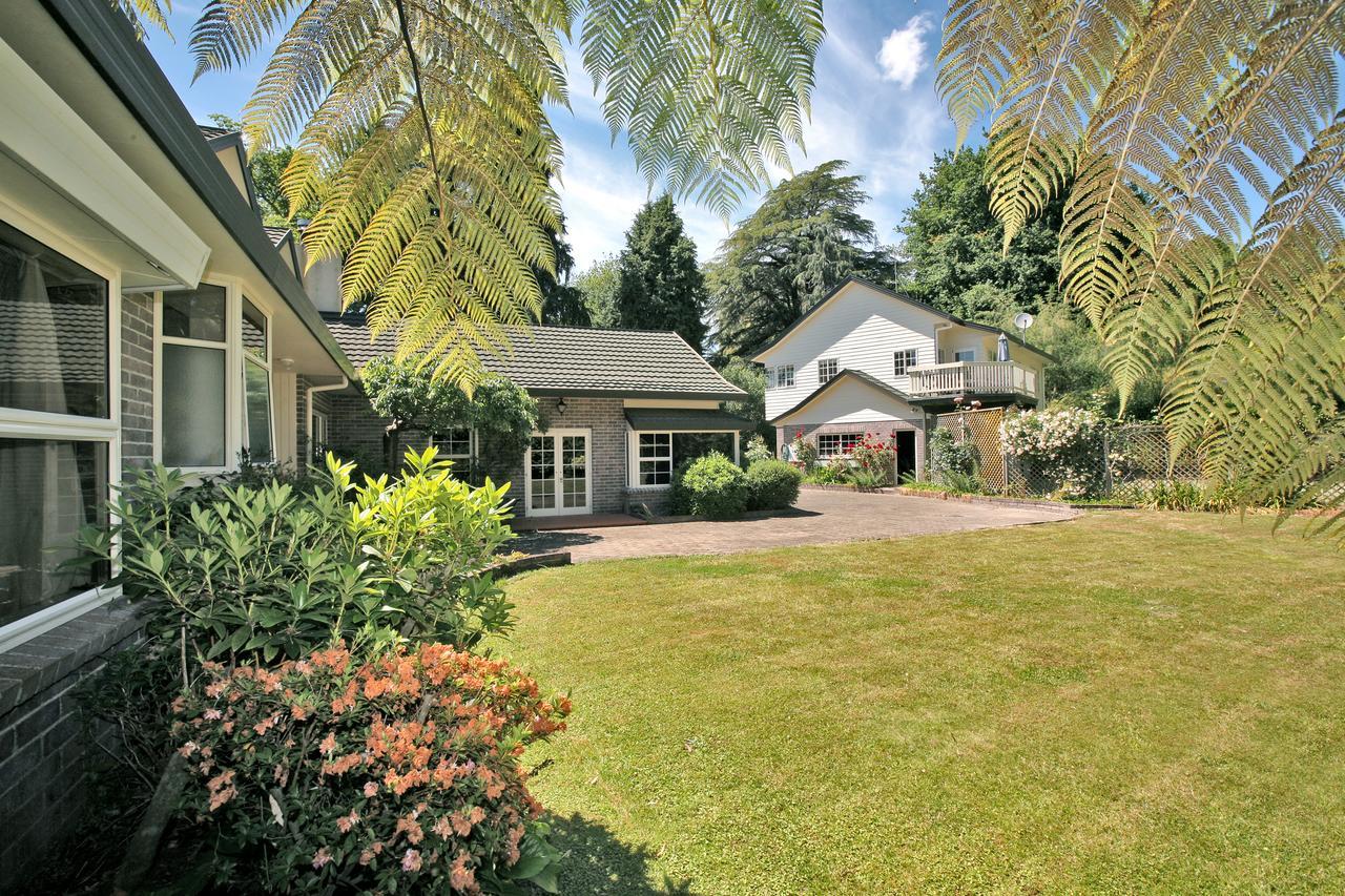 Havelock House Bed & Breakfast Havelock North Exterior photo